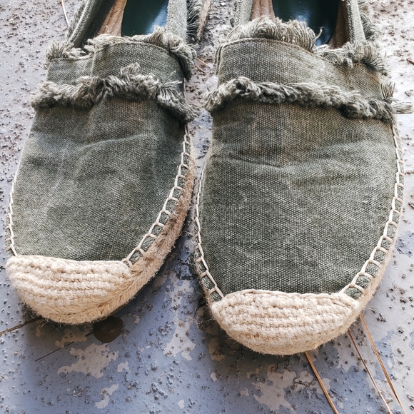 Joie Vivienne Frayed Canvas Espandrille Flats - Picture 3 of 4